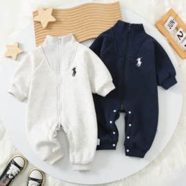 连身衣、爬服;童套装;童毛衣