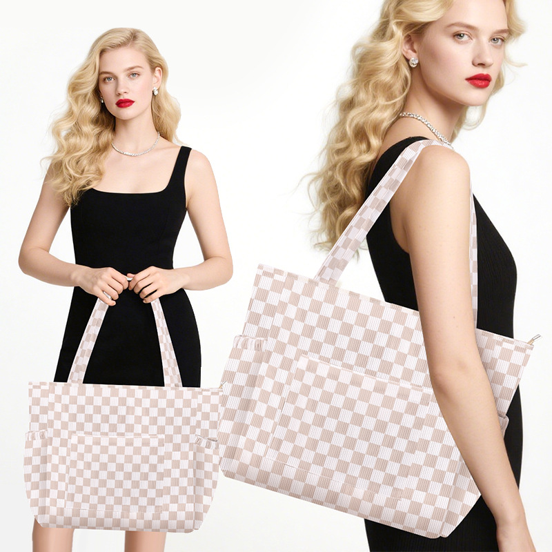 High-Looking, Simple and Stylish Tote Bag for Work and Commuting, Large Capacity Student Bag, Fresh and Simple Mommy Bag, Small Square Shoulder Bag Wholesale