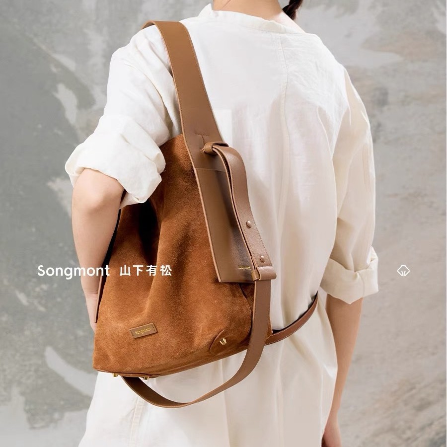 Songmont de muntjac de tamaño mediano y grande cuelga el bolso especial del diseñador de un hombro de cercanías para llevar a Maillard en otoño e invierno