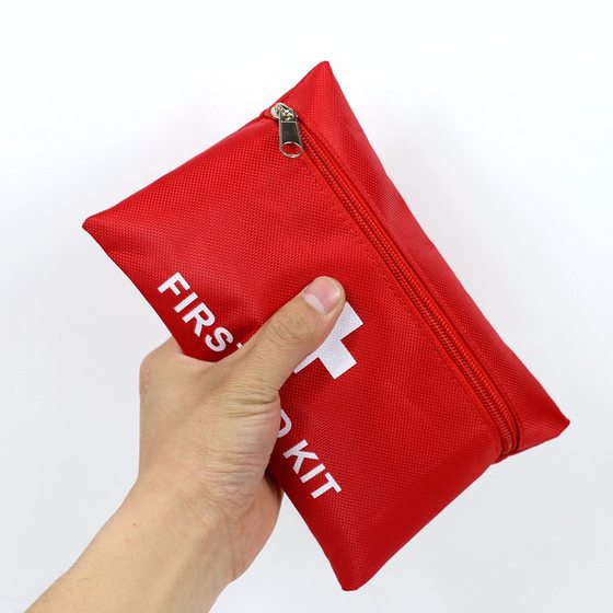 Medical First Aid Kit suit Household Portable Emergency Kit Travel Car Outdoor Medical Kit Medical Kit Printable LOGO