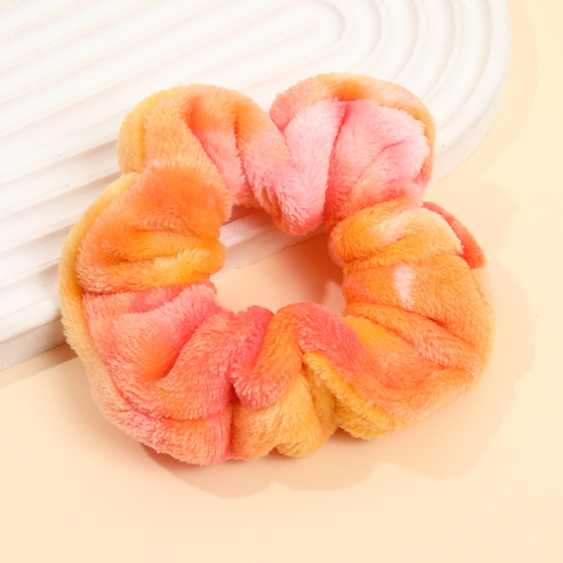 Punto de felpa, lazo para el cabello del intestino grueso, franela femenina, lazo para los intestinos de otoño e invierno, corbata de cola de caballo, banda de goma, cuerda para el cabello teñida, tocado de todo fósforo, accesorios para el cabello