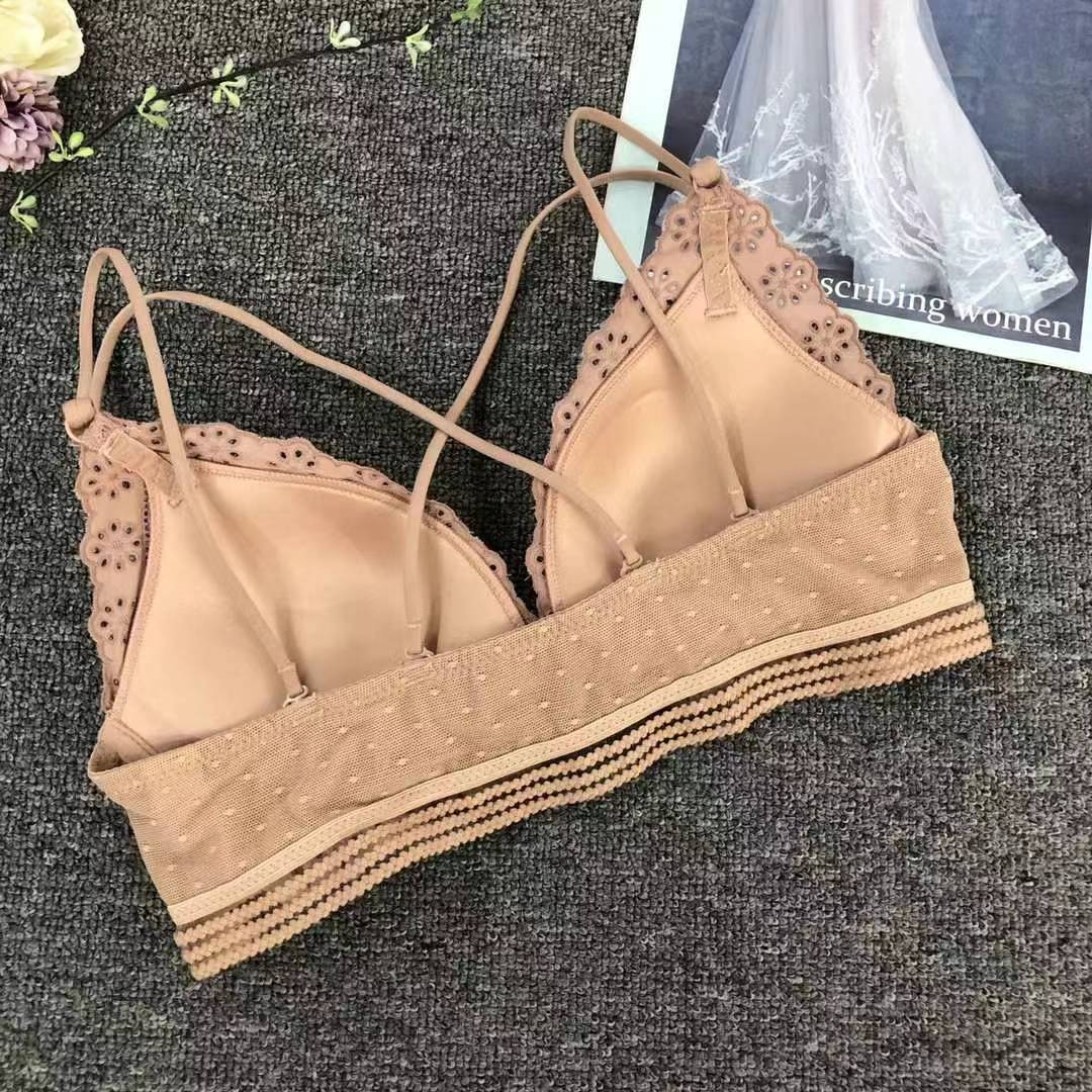 Bra de encaje del sudeste asiático, ropa interior de mujer, bra de copa triangular francesa, verano sin anillo de acero, copa delgada, algodón sexy y cómodo para la piel