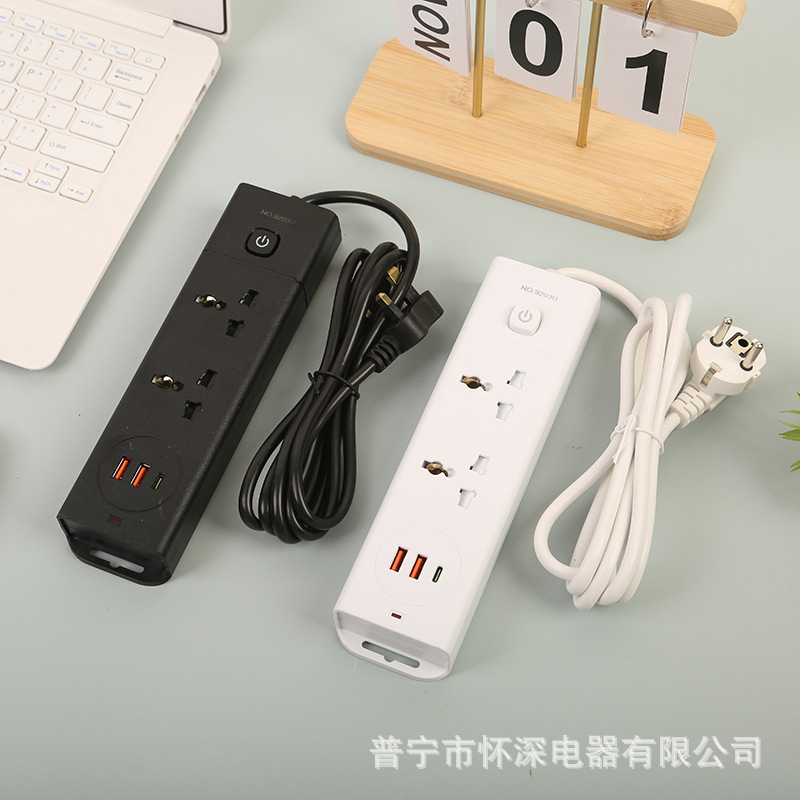 Tarjeta de absorción de alta frecuencia 2USB + 1PD Estándar británico Estándar europeo Estándar americano Vestido neutro Dubai Arabia Saudita comercio exterior