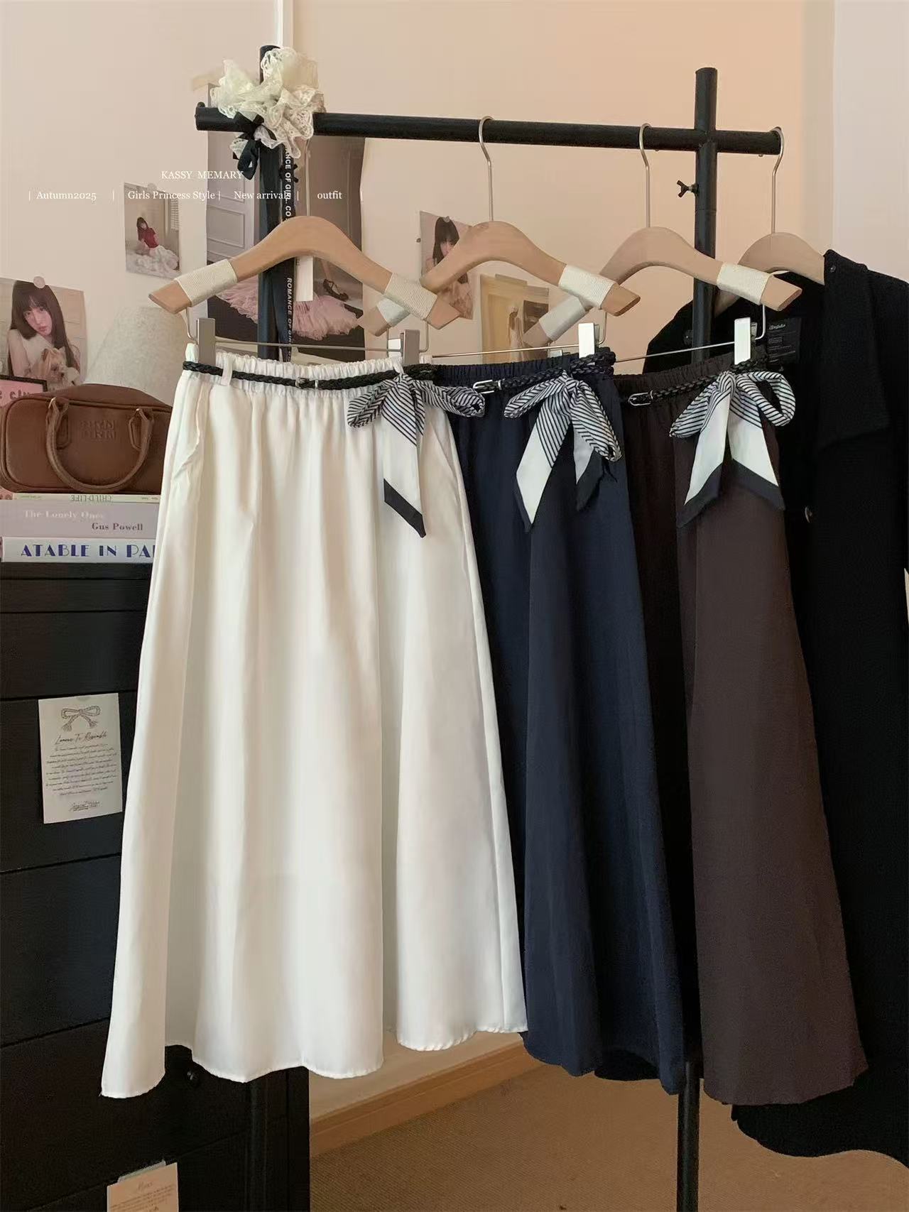 Skirt, wholesale
