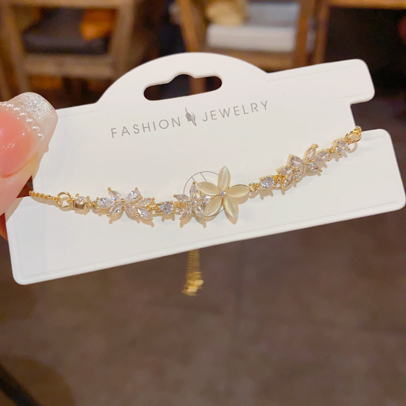 大衆ファッション独特の個性的な潮流ジルコンのブレスレット
