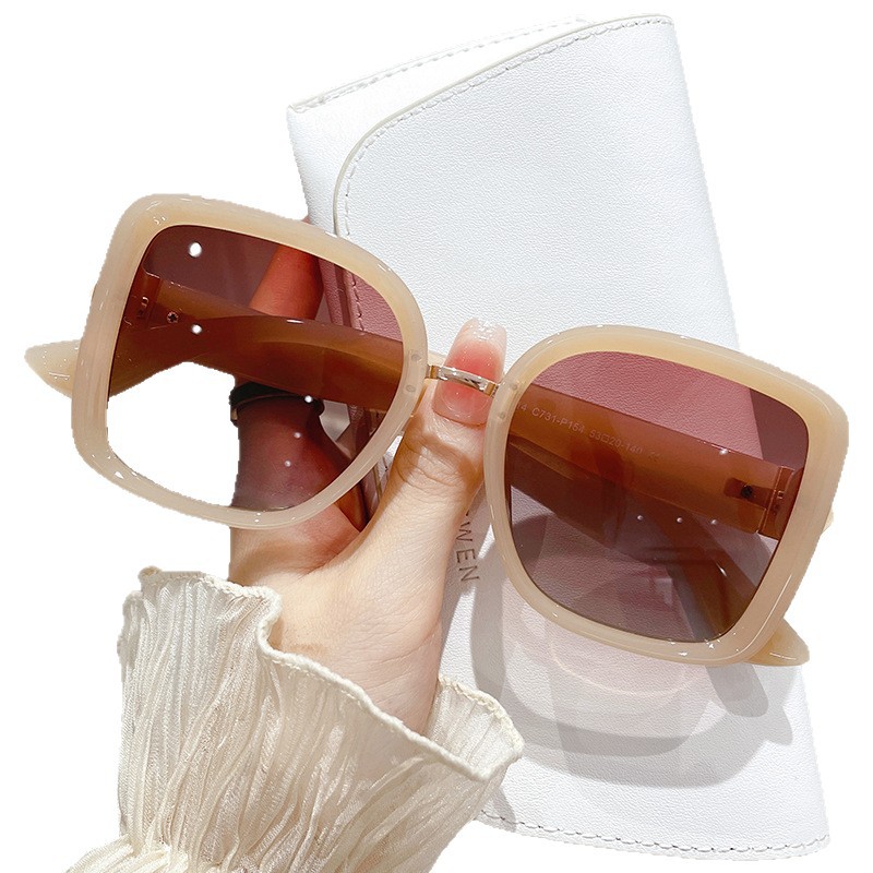 Nuevas gafas de sol polarizadas de las mujeres TJ714 a prueba de UV celebridad de Internet mismo tiro calle gafas de sol de Marco grande