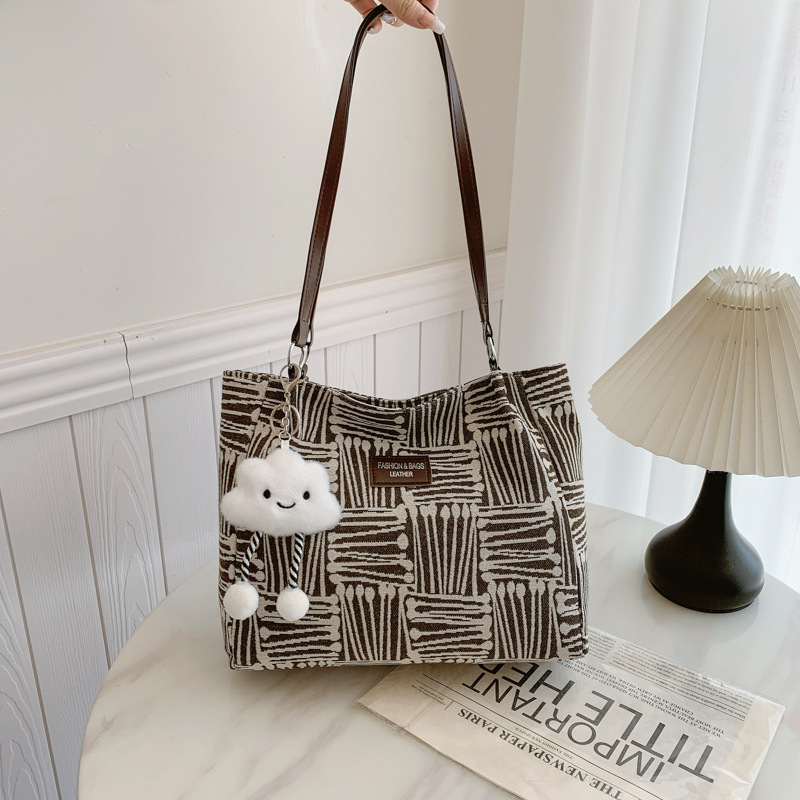 Bolsas casuales para mujeres 2024 nuevo tipo de clase bolsa de viaje bolsa de hombro de moda de otoño y invierno bolsa de gran capacidad