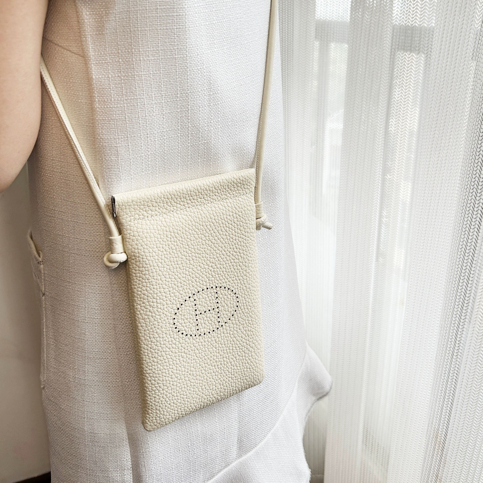 밀크 쉐이크 화이트