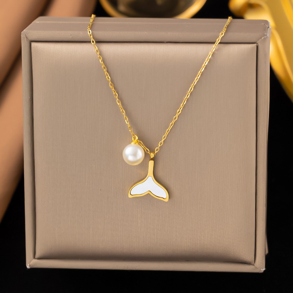 10g Weight 0.03µm-0.05µm Gold Plating Thickness PVD Coated Gold Plating Process Real Gold Plated Plating Material 304 Stainless Steel Pendant Material Pendant Necklace Classification 304 Stainless Steel Chain Material cable chain, Twisted Rope Chain Chain Type Holiday, Daily Occasion 304 Stainless Steel Material Geometric Pattern Women's Gender Elegant, Simple Style Style Waterproof Non Tarnish, Plating Craft PVD Coated Real Gold Plated Geometric Titanium Steel Elegant Simple Style Waterproof Non Tarnish Titanium Steel Pendant Necklace 13