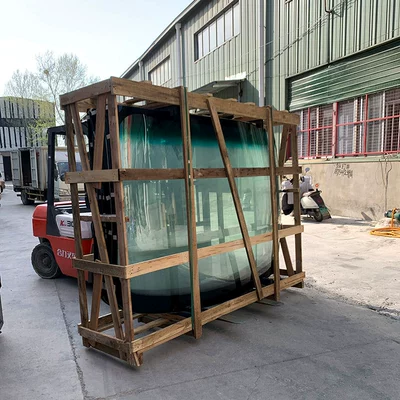 White Glass Passenger Car – automobile glass