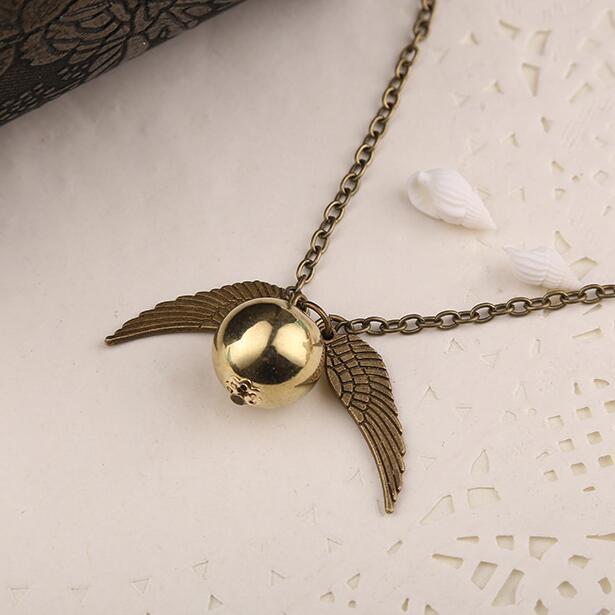 Золотое ожерелье снитч