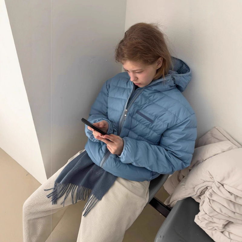 Korean Designer Sm*Thmo*D 90% Goose down Short Zipper Hooded Ribbed down Jacket Korean Style Coat