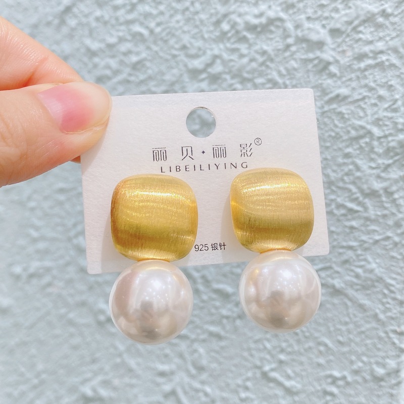 丽银/丽贝丽影复古金属耳环潮流耳饰女简约气质耳坠个性时尚潮款|undefined