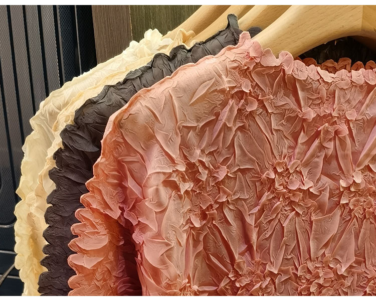 Áo thun nữ tay ngắn cổ tròn chất liệu cotton dập nổi hoa văn nổi cao cấp — Màu đen, Màu đào, Màu trắng, Màu xám chi tiết 31