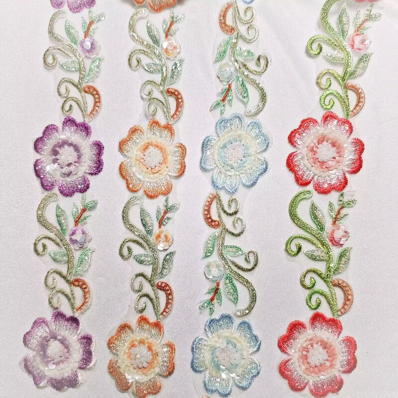 Autumn and Winter New Large Flower Sequin Bead Embroidery Lace Accessories Wedding Dress DIY Accessories Autumn and Winter New Large Flower Sequin Bead Embroidery Lace Accessories Wedding Dress DIY Accessories