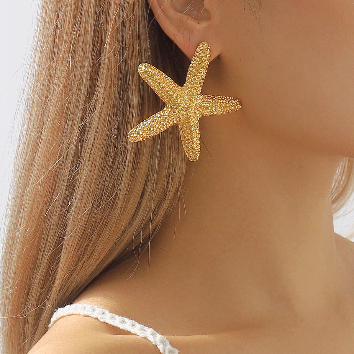 42g Weight 0.03µm Gold Plating Thickness Electroplated Gold Plating Process 201 Stainless Steel Ear Needle Material Golden Plated Plating Material Ear Studs Classification 1 Pair Quantity Holiday, Daily Occasion Alloy Material Geometric Pattern Women's Gender IG Style, Casual, Exaggerated Style Plating Craft 1 Pair IG Style Casual Exaggerated Geometric Alloy Ear Studs 28