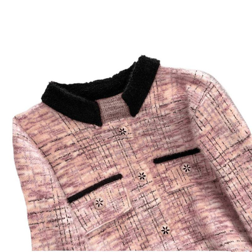 Women's Autumn/Winter Long-Sleeve Outerwear with Subtle Chanel-style Hues, High-End, Loose Fit Knit Cardigan