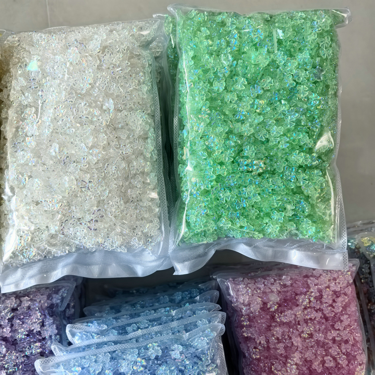 蝴蝶结飘带美甲饰品批发创意设计产业园区设计师设计元素原材料0