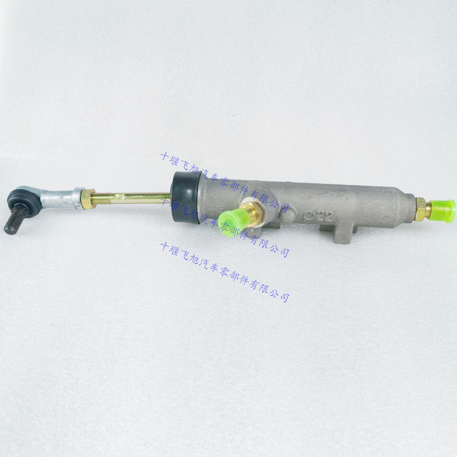 Ningbo Shenfeng clutch master cylinder 1604010-C0101 is compatible with Dongfeng Tianlong, Tianjin, and Dali Shen models