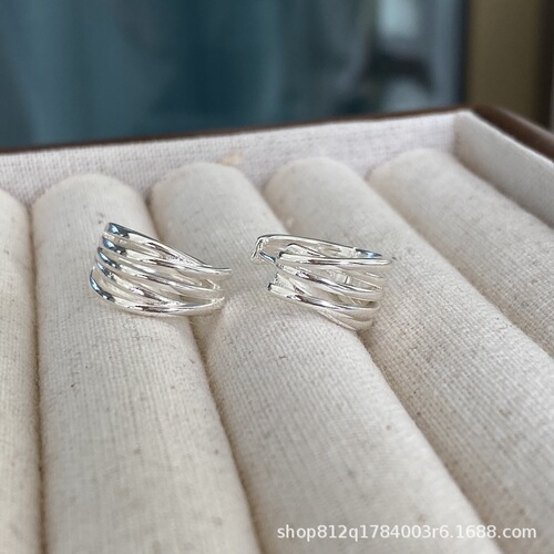 Korean multi-layer silver earrings style silicone ear clip without ear piercing earrings for women niche high-end ins style earrings new