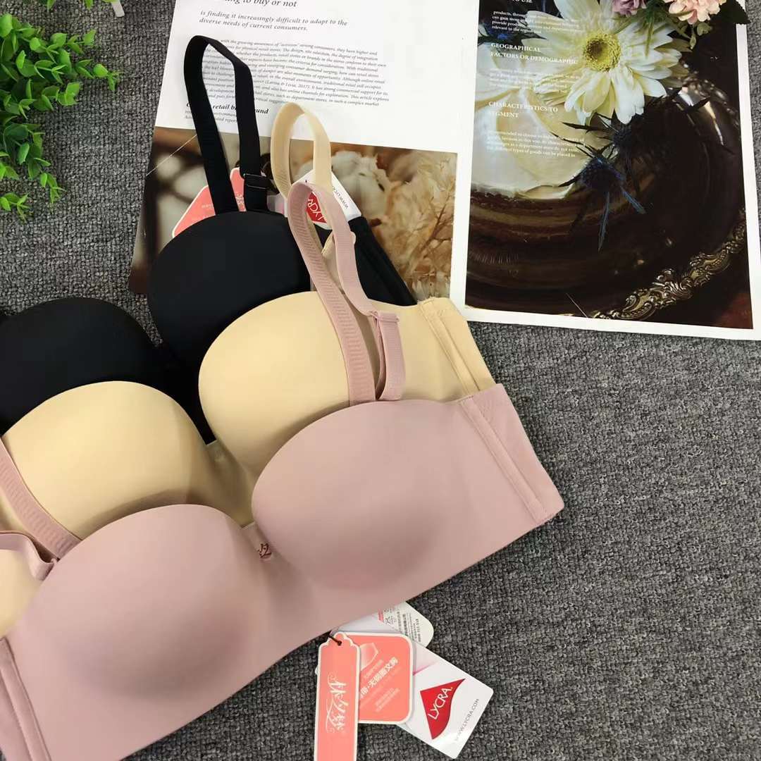 Inventario de productos de cola del sudeste asiático nuevo en línea celebridad en vivo joven lisa reunida ropa interior sin huellas reunida sujetador sujetador