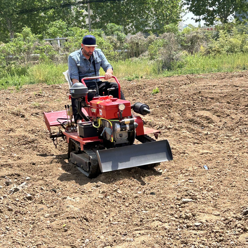 新雷创出口山地丘陵一体式旋耕机 履带式微耕机 田园管理机
