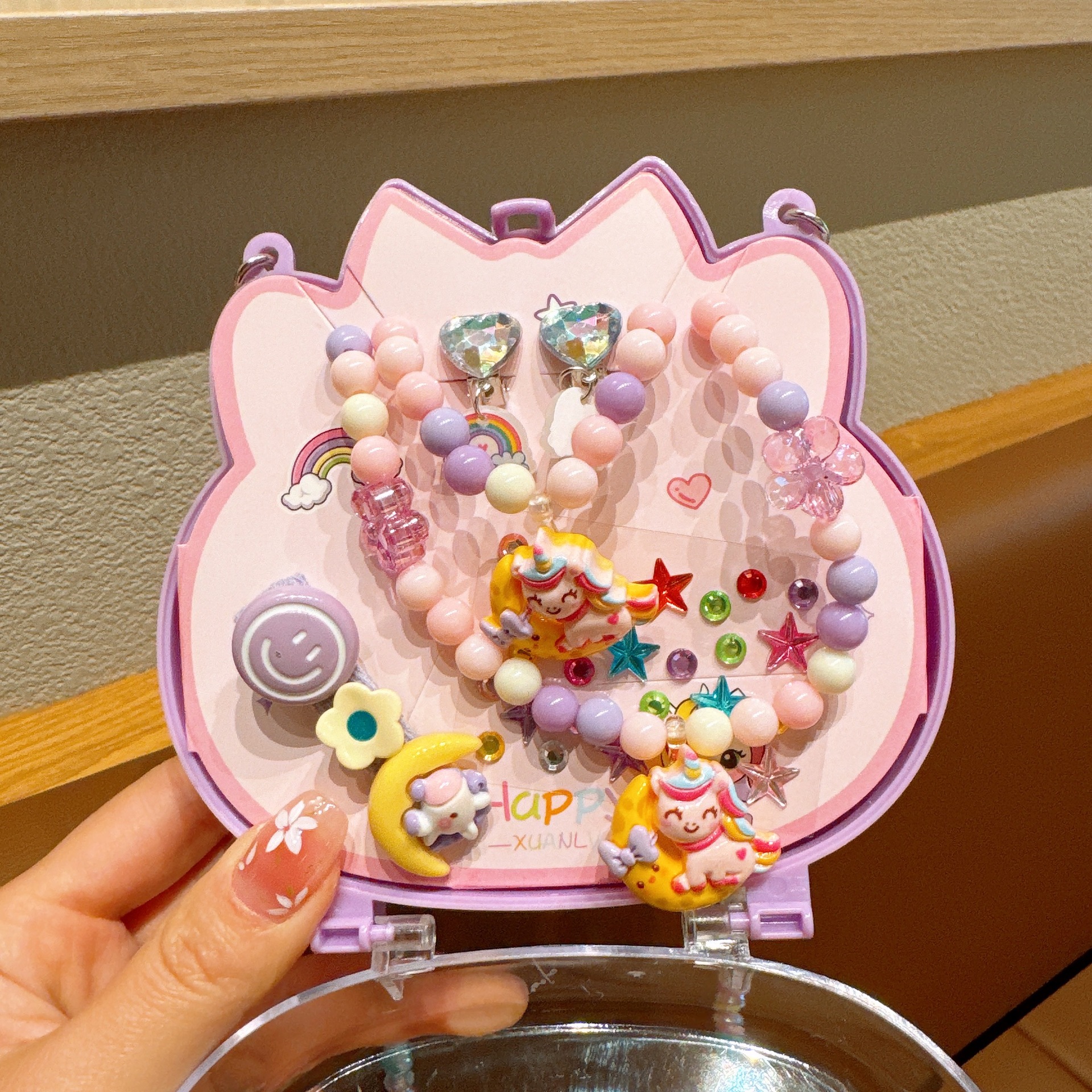 Caja de regalo de collar de cámara creativa para tarjetas de envío para niñas, 1 de junio, caja de regalo para niños