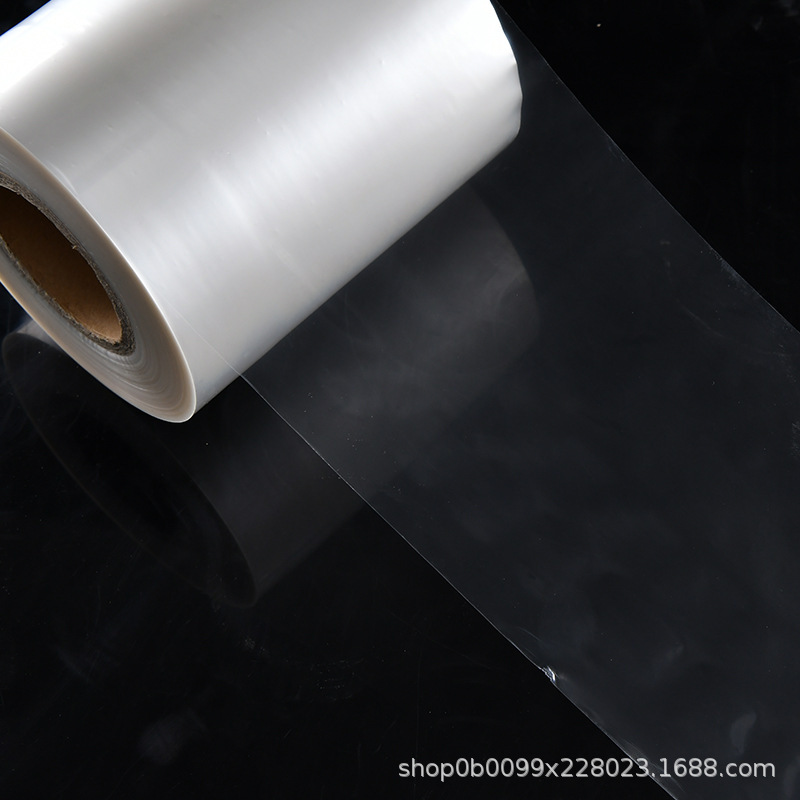 Suministro de película transparente de PE Rollo pequeño de embalaje transparente película de fundición de embalaje industrial película de bobinado elástico