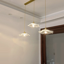 餐厅小吊灯现代简约创意荷叶黄铜三头组合北欧家用网红玻璃餐桌灯