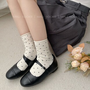 �����m��Ů�ڰײ��c��Ͳ�m�ɿڶѶ��mins�nϵ���s�ٴ��䘷��Ь��