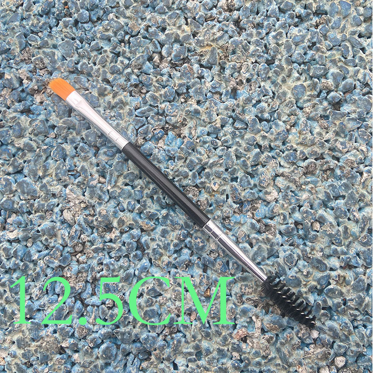Perfect for lashes and brows