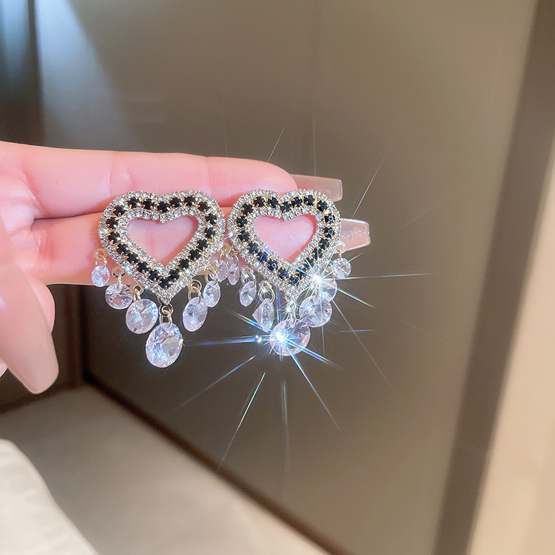 38g Weight Artificial Pearls, Zircon Inlay Material Drop Earrings Classification 1 Pair Quantity Daily Occasion Copper Material Heart Shape, Flower, Bow Knot Pattern Women'S Gender Plating Design Fashion Style 1 Pair Fashion Heart Shape Flower Bow Knot Copper Plating Artificial Pearls Zircon Drop Earrings 29