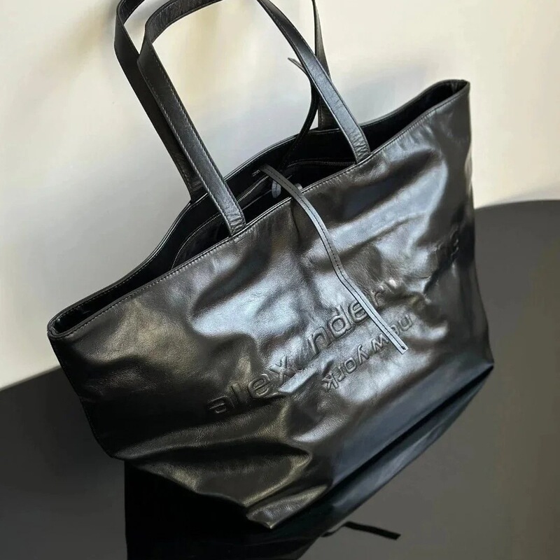 Dawang Bag Dawang Oil Wax Leather Shopping Bag Punch Leather Tote Bag Large Capacity Women's Bag Dawang Tote Bag Dawang Bag Dawang Oil Wax Leather Shopping Bag Punch Leather Tote Bag Large Capacity Women's Bag Dawang Tote Bag