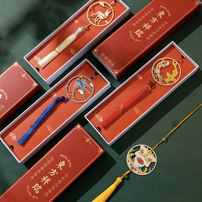 【Dropshipping】Chinese auspicious national trendy S-shaped car air freshener bag hook decoration cultural and creative business gift ornament