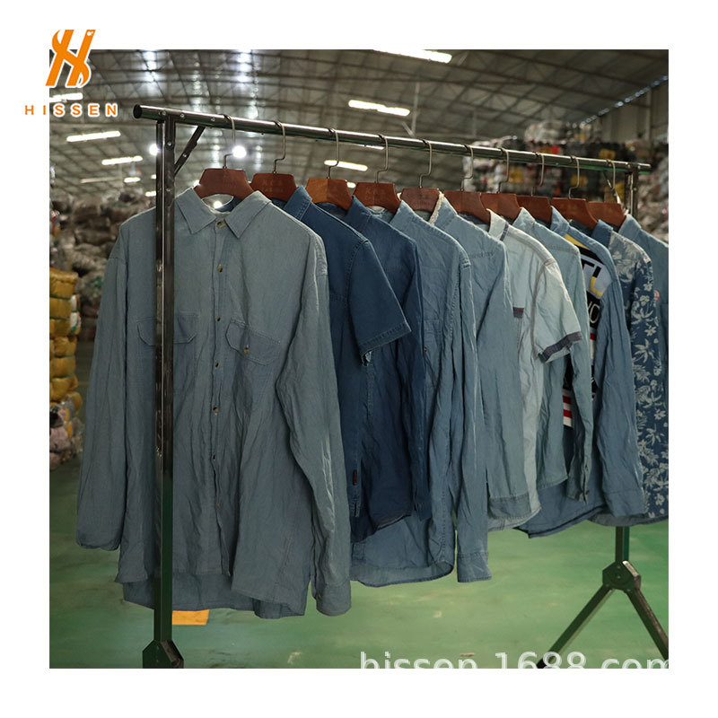 大量批发二手男装牛仔外套mixed used denim jacket出口多米尼加