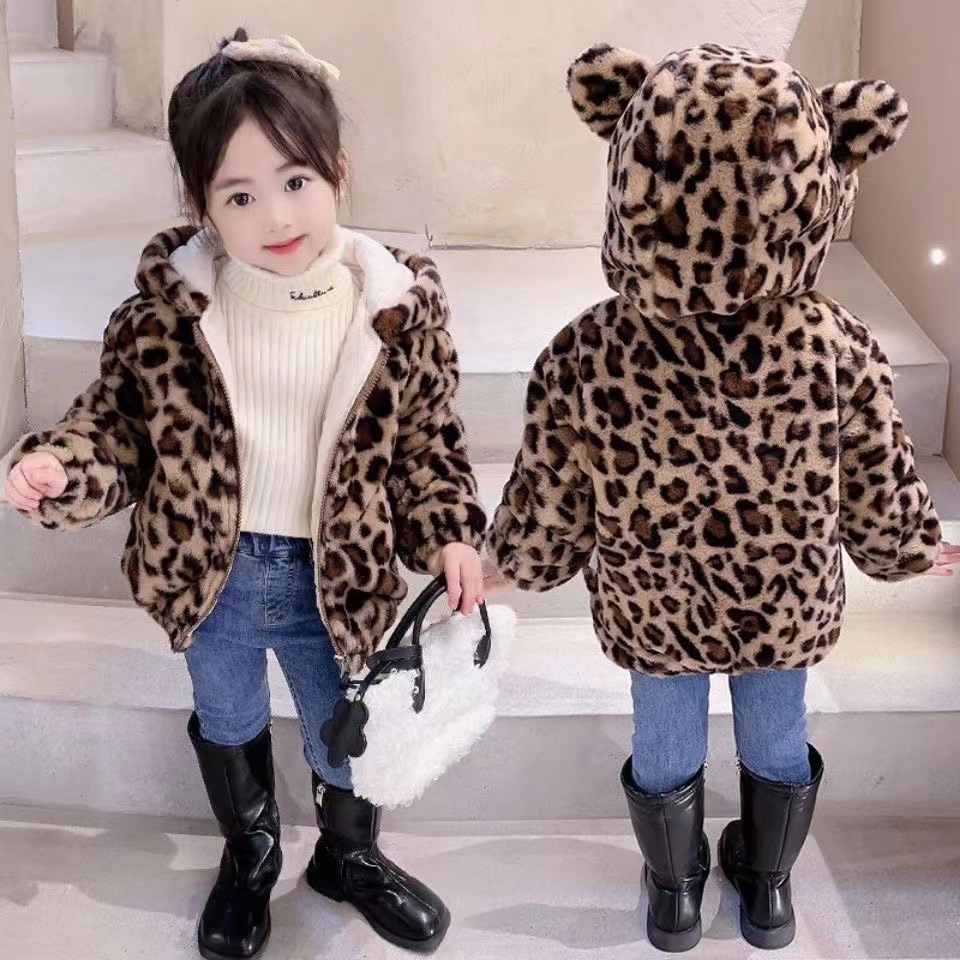 Kinderkleidung Mädchen Herbst- und Wintermantel im neuen Stil Baby gesteppter dicker Wollpullover Mädchen mit Kapuze Leopardenmuster Top_voghion.com