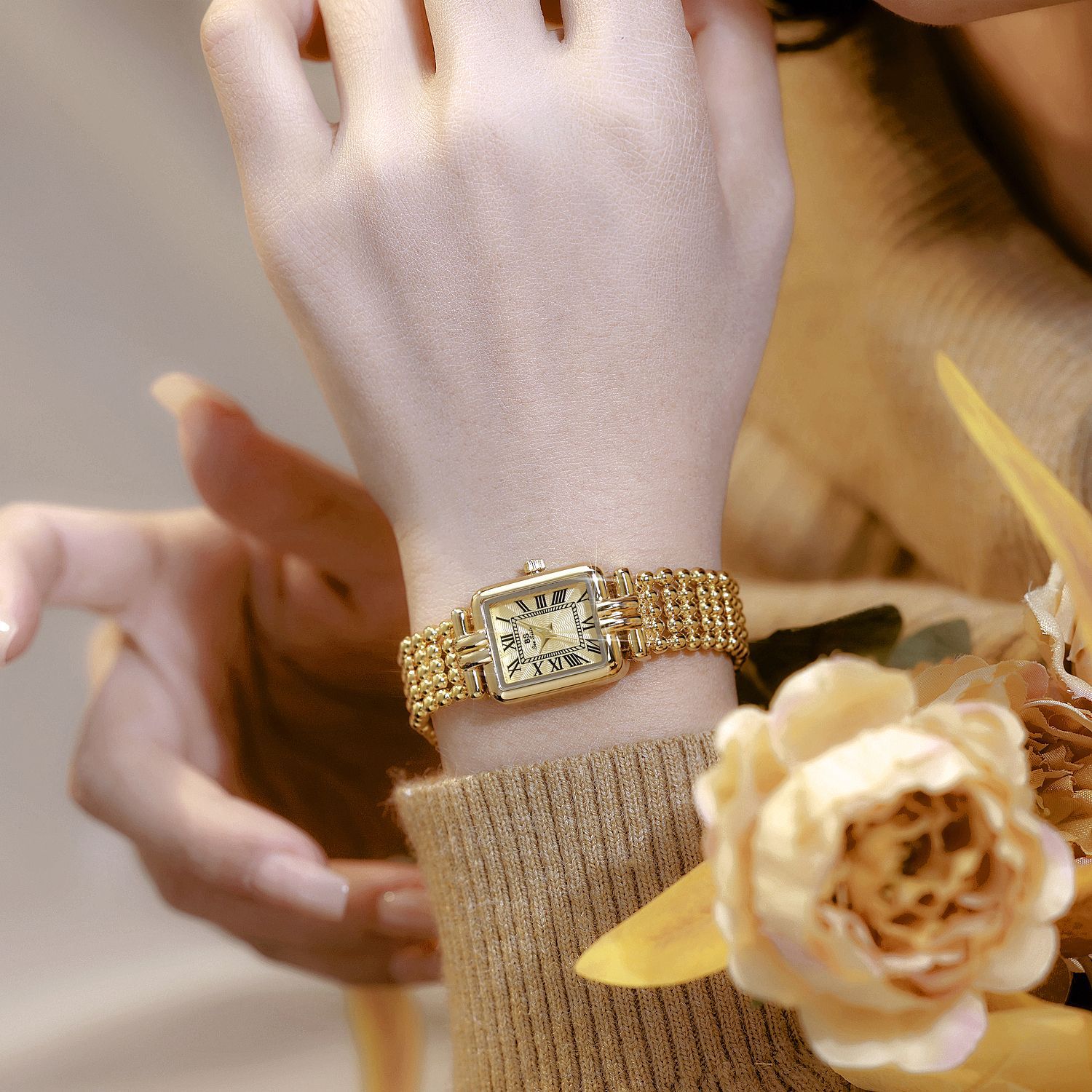 45g Weight Tempered Glass Mirror Material Alloy Strap Material Watch Classification Pointer Display Type Jewelry Buckle Buckle Style Rectangle Dial Shape Casual, Daily Occasion Quartz Movement Solid Color Pattern Women's Gender Elegant Style Elegant Solid Color Jewelry Buckle Quartz Watch Women's Watches 6