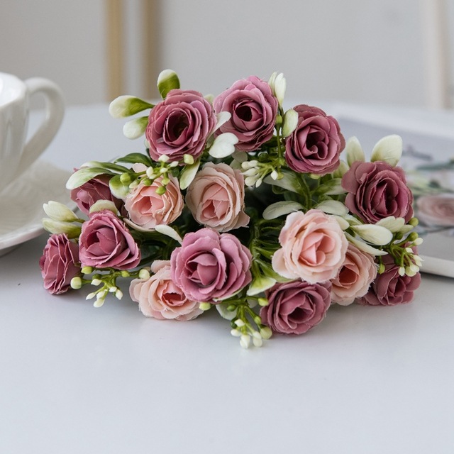 Princess Rose Bouquet Image 10