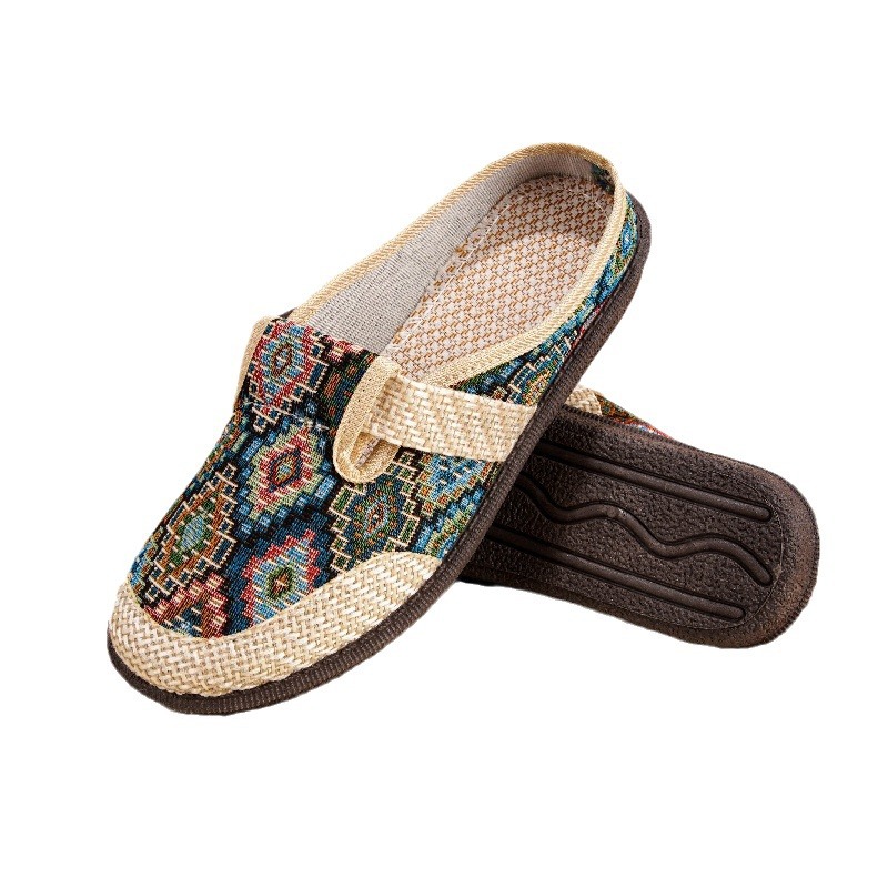 Viejo Beijing zapatos de tela de verano de las mujeres zapatillas de lino transpirable desgaste exterior inferior suave estilo étnico zapatos de mamá punta cerrada medias zapatillas