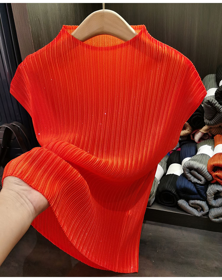 Áo thun nữ cổ tròn xếp ly tay ngắn ôm dáng basic — Màu đen, Xanh ô liu, Màu hồng, Màu trắng be chi tiết 28