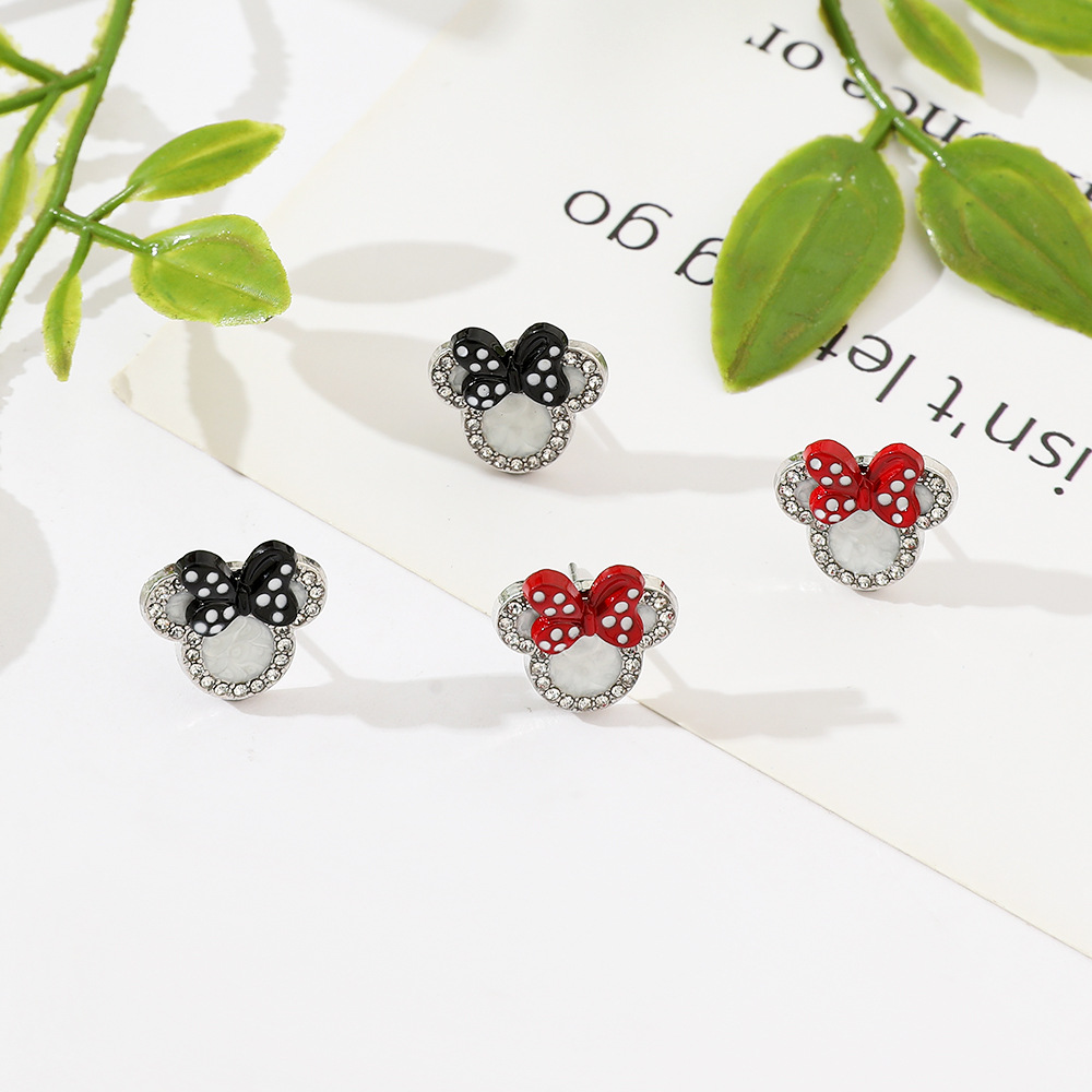 Fresh cute universal earrings with bow