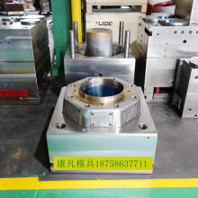 二手高速机塑料油漆桶模具，涂料桶模具，肥料包装桶模具