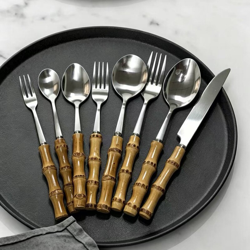 New popular high-end natural bamboo stainless steel cutlery set with wooden handle, including spoons, forks, and knives for Western dining
