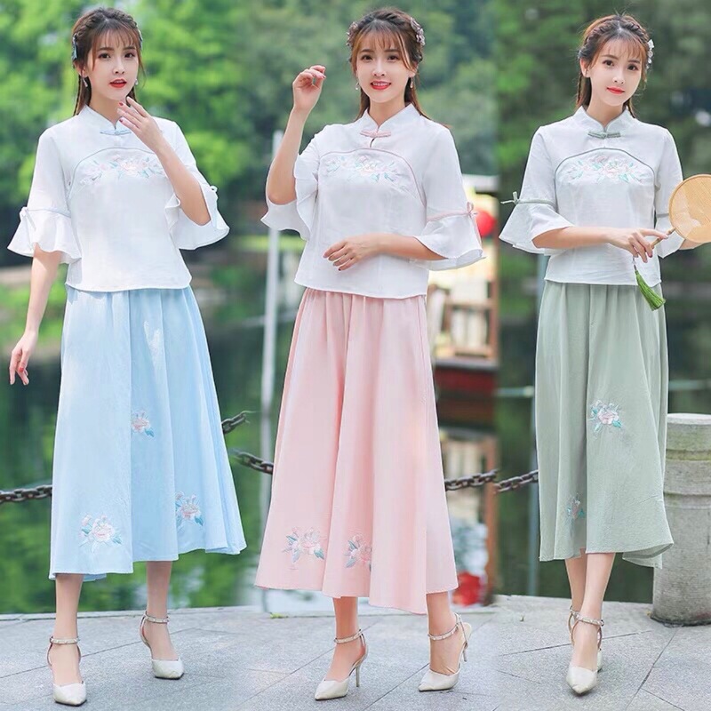 Republic of China style suit summer new cotton and linen embroidery Republic of China style women's clothing Art retro student travel clothing