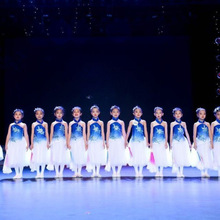 现代民族风一条大河我的祖国折扇芭蕾舞蹈服女童成人大合唱演出服