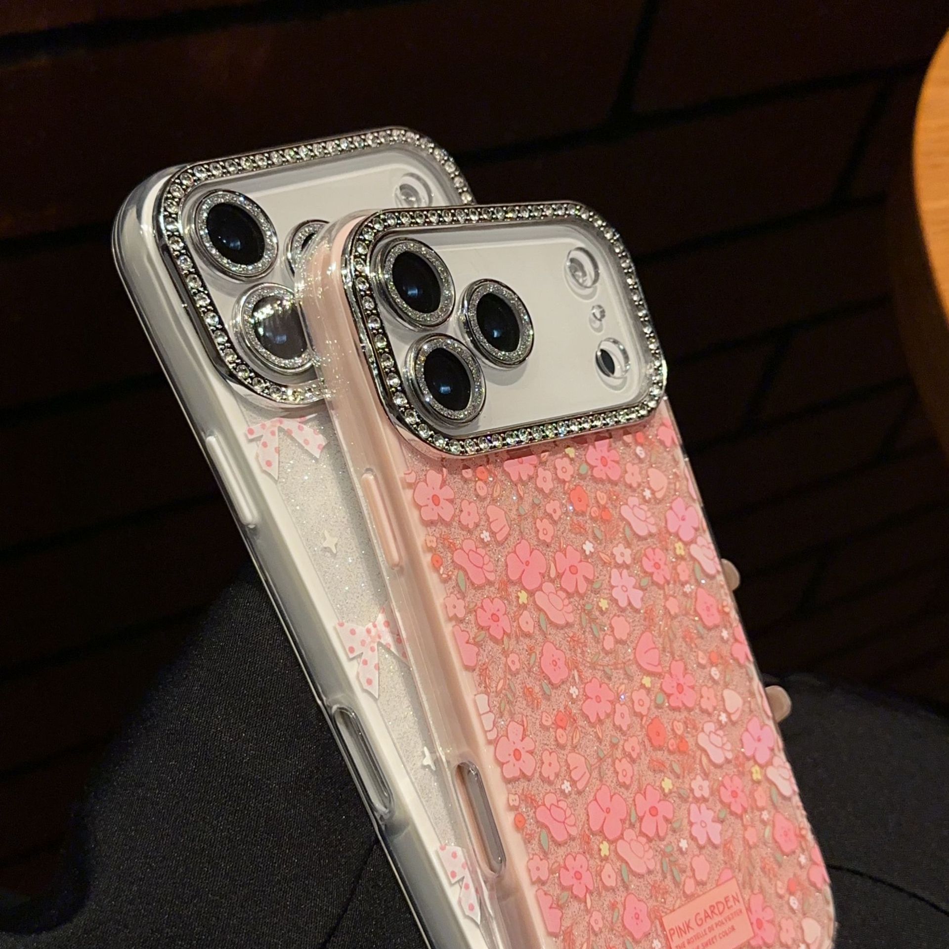 Coque de protection florale pour iphone design raffiné_voghion.com