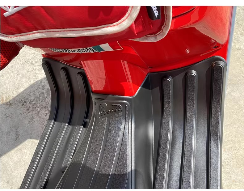 Suitable for Piaggio Vespa Foot Mats Gts300/250 Spring Sprint 150 Rubber Foot Mats Motorcycle