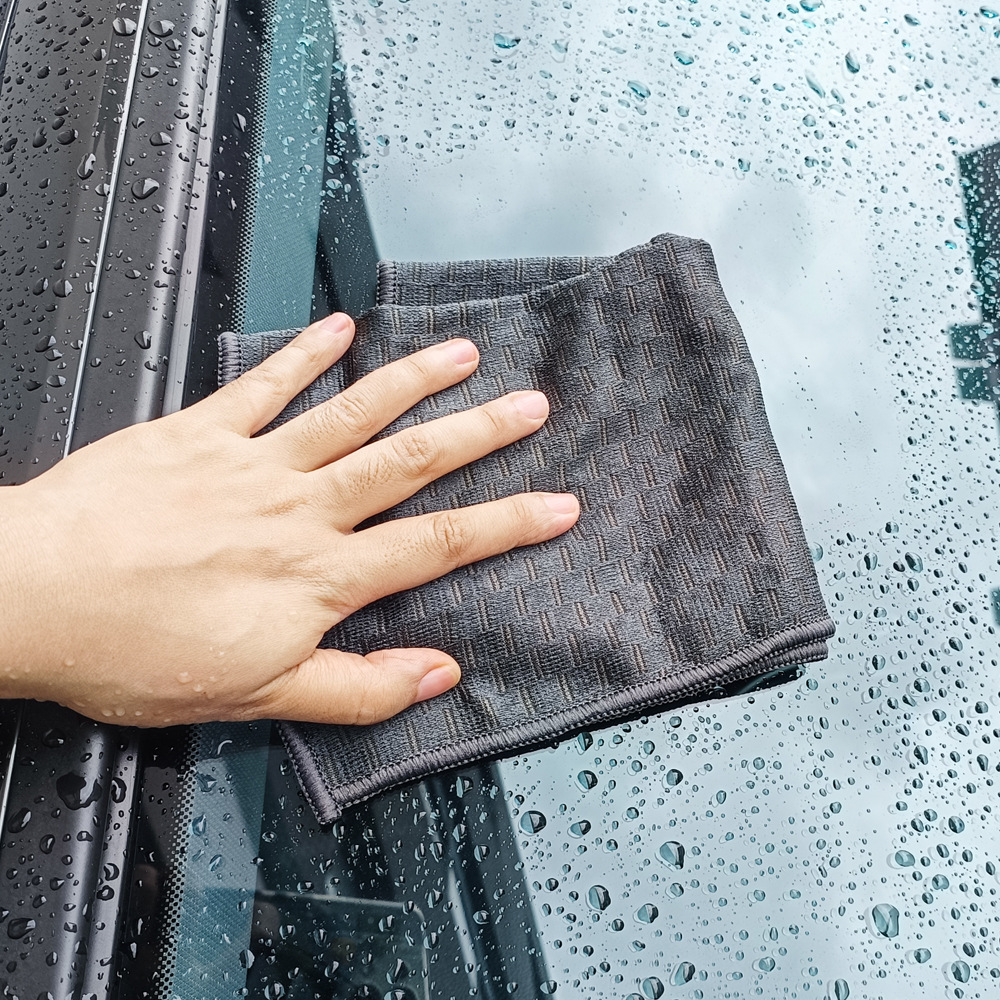 Double-sided glass towel