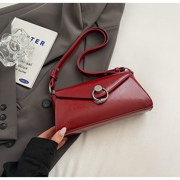 Die beliebte kleine quadratische High-End-Mode-Sticktasche aus Ölwachsleder dieses Jahres, einfache Umhängetasche mit einer Schulter_voghion.com