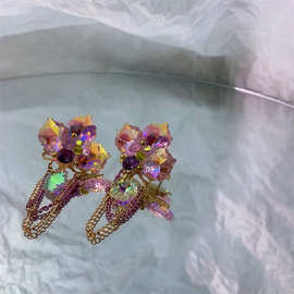 新款水晶枫叶造型个性粉色金属流苏简约女民族风镶嵌气质花卉耳钉